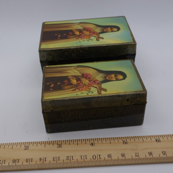 Set of Four Boxes w/ depictions of St Therese Virgen Milagrosa & Heart of Mary - Picture 3 of 16